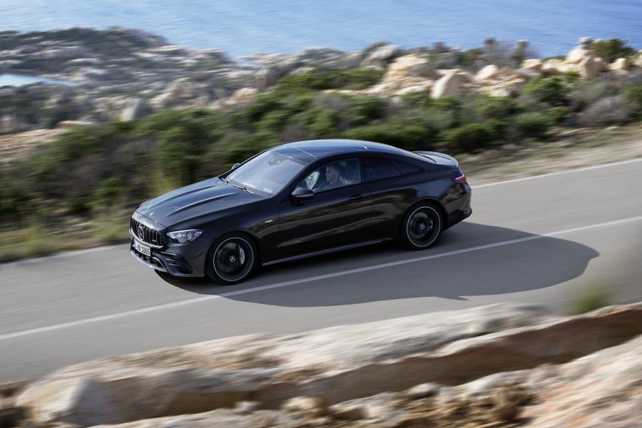  Mercedes-AMG E53 4Matic+ Coupe (C238) 2020 года  (WW) (фото 11 из 37)